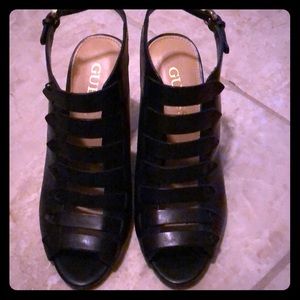 Guess shootie heels!! Like a shoe/bootie 💁🏻‍♀️🤩